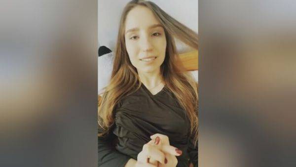 Ukranian Twins Make Out - hclips.com on poweredporn.com