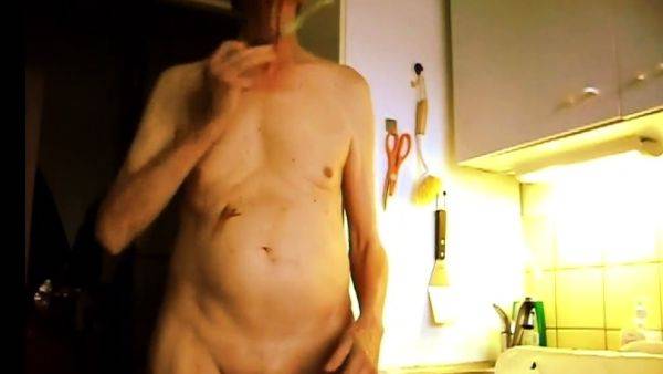 Playing with ass in the kitchen - drtuber.com on poweredporn.com