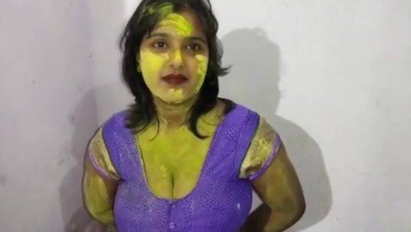 Devar Bhabhi - Indian Holi Sex Hindi Audio - desi-porntube.com - India on poweredporn.com
