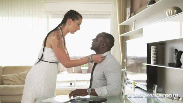 MILF Texas Patti Has Her First Interracial DP - porntry.com on poweredporn.com