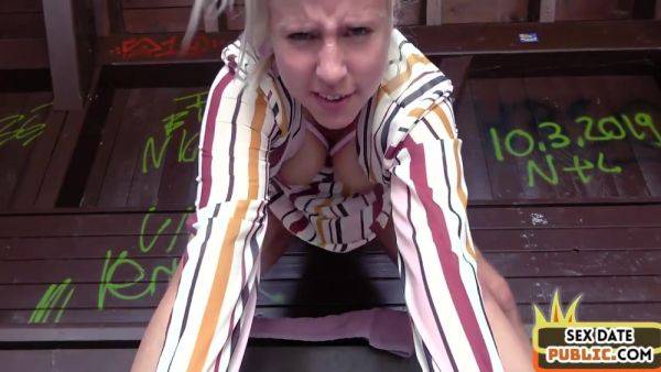 Public amateur MILF fucked outdoor after casting by sex date - hotmovs.com on poweredporn.com