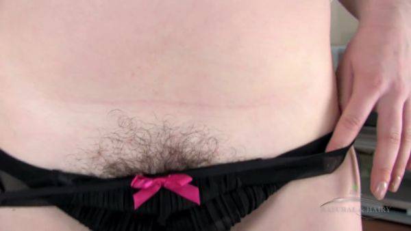 Sara'S Hairy Treasure - hotmovs.com - Britain on poweredporn.com