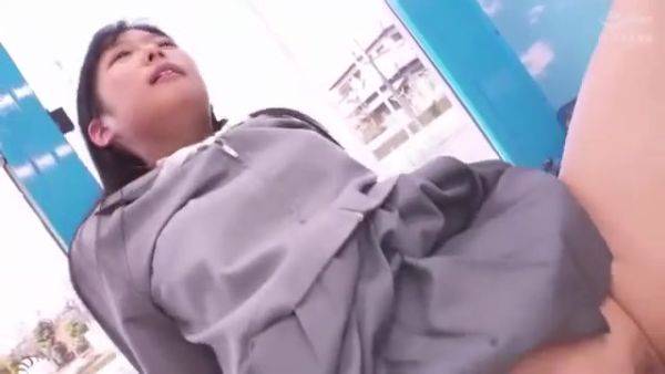 06970,A woman in serious agony - hotmovs.com on poweredporn.com