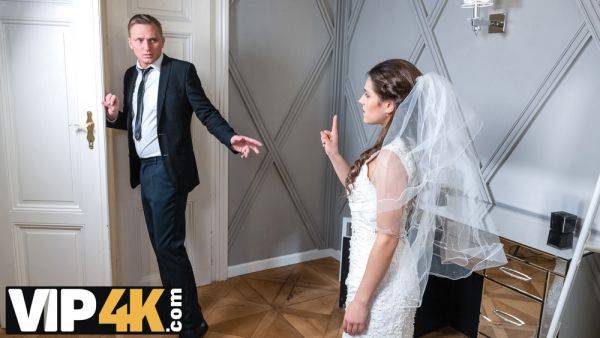 VIP4K. Couple decided to copulate in the bedroom before the ceremony - txxx.com - Czech Republic on poweredporn.com