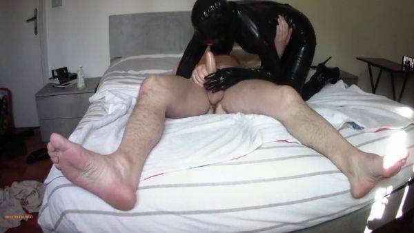 25 Minutes Fucking And Sucking On Condom Catsuit And High Heels - upornia.com on poweredporn.com