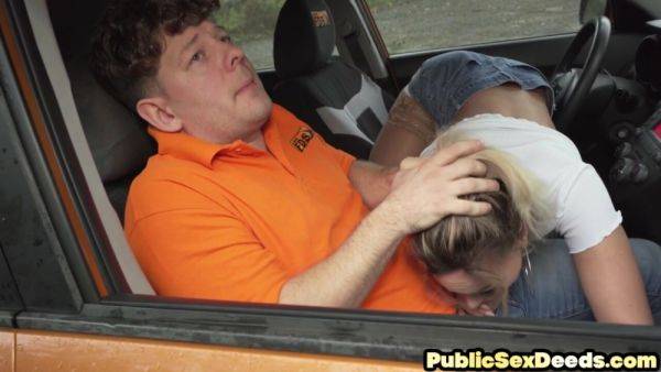 Driving amateur babe fucked by instructor outdoor in car - txxx.com on poweredporn.com