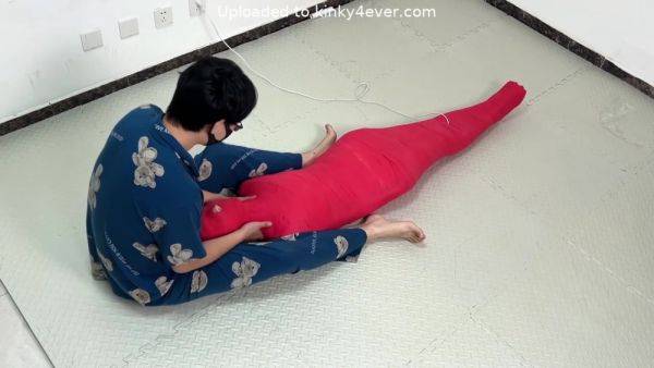 Mummification Vibrator - upornia.com on poweredporn.com