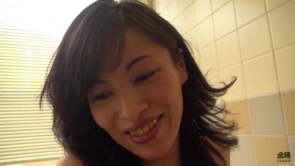 Cheating Japanese wife afternoon tryst in spacious bathroom - hotmovs.com - Japan on poweredporn.com