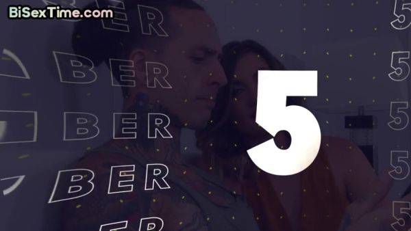 FFM cocktrain with trimmed pussy babe - txxx.com on poweredporn.com