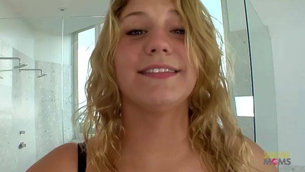Big Boobs Blonde Girl Mounts Her Wet Vagina On A Hard Dick - videomanysex.com on poweredporn.com
