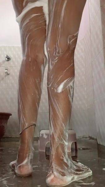 Hot Indian Wife Taking Bath - upornia.com - India on poweredporn.com