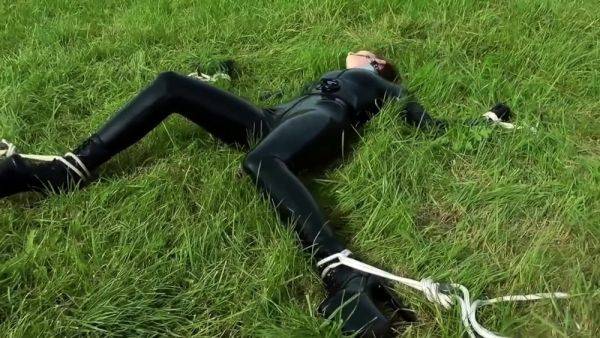 Tied up near the Highway - drtuber.com on poweredporn.com