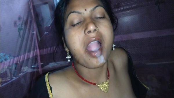 Desi Bhabhi Eating Cum In Mouth - desi-porntube.com - India on poweredporn.com