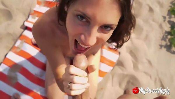 Holidays At The Naked City Sex On The Beach - videomanysex.com on poweredporn.com