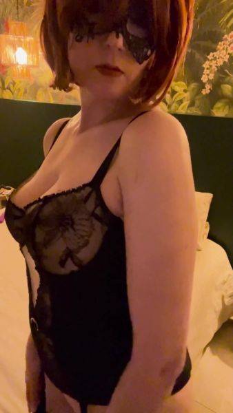 To Be A Host - upornia.com - France on poweredporn.com