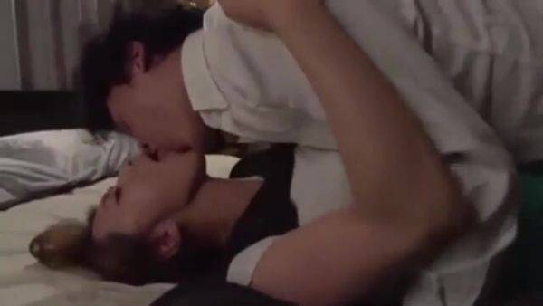 04267,Sexy woman's lewdness is erotic - txxx.com on poweredporn.com