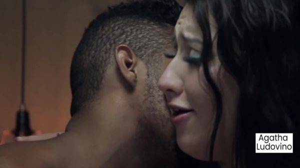 Impossivel Nao Sentir O Tesao Desse Encontro 5 Min - upornia.com on poweredporn.com