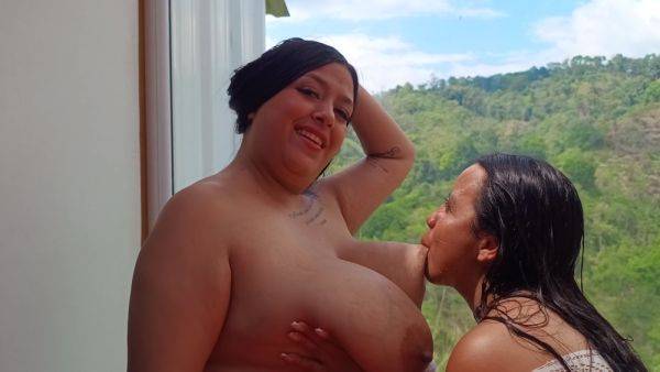 Big Boobs Equal Big Milk! - videohdzog.com on poweredporn.com