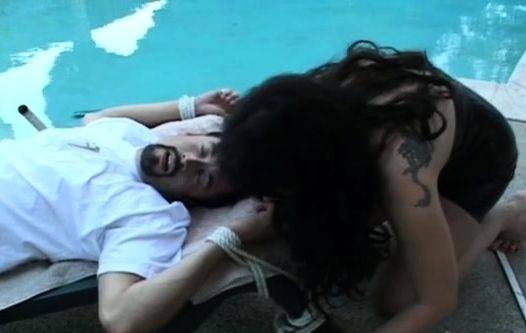 Powerless lad gets his face stuffed and smothered with pussy - drtuber.com on poweredporn.com