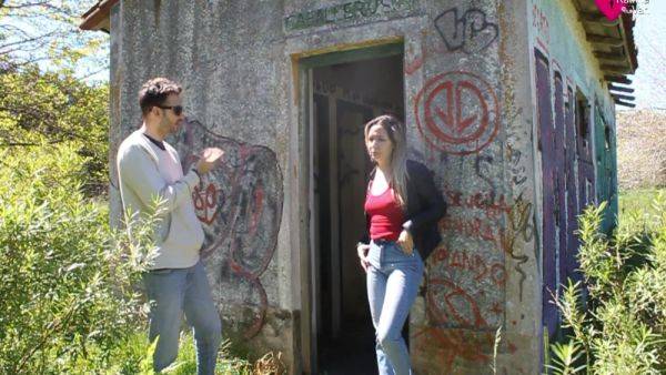 This Gentlemens Bathroom Blowjob Vs Fisting Do We Accept Bitcoin? - upornia.com - Argentina on poweredporn.com