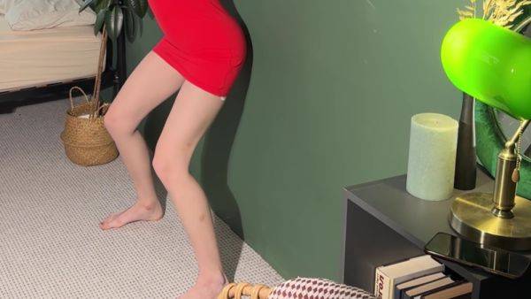 Sporty Hot Goddess Giantess Do Sport In Short Dress - upornia.com on poweredporn.com