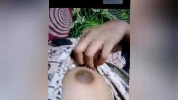 India Bhabhi Big Boobs - desi-porntube.com - India on poweredporn.com