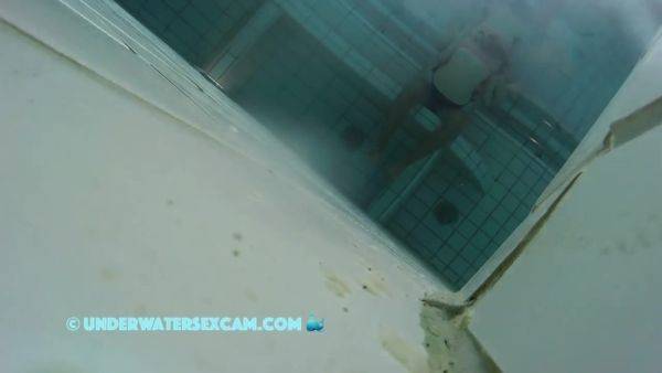 They Have A Kind Of Sex Between Bikini And Swim Trunks - hclips.com on poweredporn.com