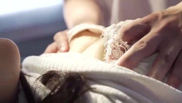 04474,A good woman is in full sex appeal! - hclips.com - Japan on poweredporn.com