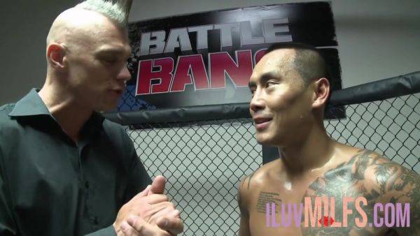 Curly haired beautiful black babe adores fucking - hotmovs.com - Usa on poweredporn.com