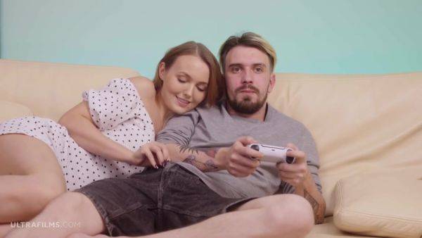 Sia Siberia - Hotter Than Games - videomanysex.com on poweredporn.com