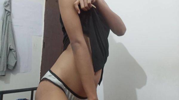 18+ Solo Masturbating In Her School Hostel - desi-porntube.com - India on poweredporn.com