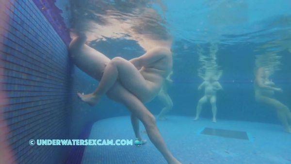 Milf And Dilf Like To Show Fucking - hclips.com on poweredporn.com