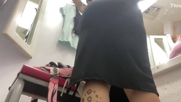 Trapped In The Locker Room Of Success - hotmovs.com on poweredporn.com