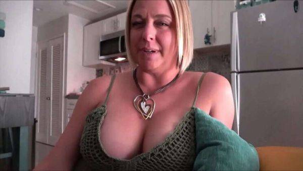 Stepmom Alex Adams Interviews Brianna Beach's Tinder Match - MILF Blowjob & Cumshot - xxxfiles.com on poweredporn.com