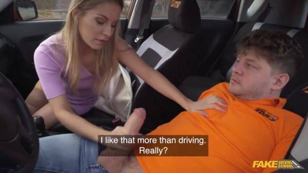 Gorgeous Lucky Bee Thrilling Xxx Movie - videomanysex.com on poweredporn.com