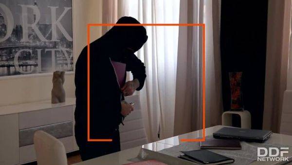 Redhead maid Isabella Lui gets having Anal with Thief - porntry.com on poweredporn.com