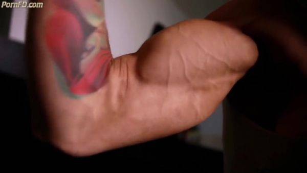 Fbb Noah Trap Queen 2012 01 - hotmovs.com on poweredporn.com