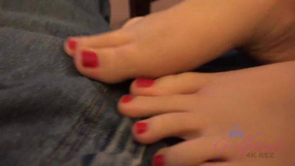 Virtual Vacation In Hawaii With Alexa Grace Part 1 - hotmovs.com - Usa on poweredporn.com