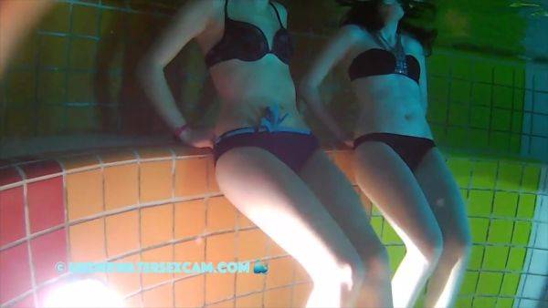 Do You Love Long Legs? Then This Video Was Made For You. - hclips.com on poweredporn.com