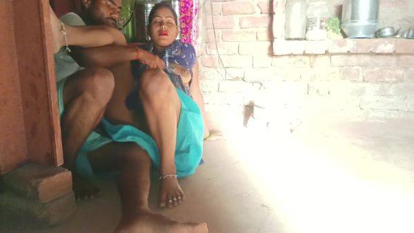 Aaj Maine Apni Biwi Ki Gaand Mari Indian Hot Anal Fucking Desi Sex With Sexy Wife - desi-porntube.com - India on poweredporn.com