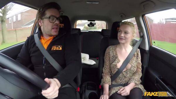 Passionate Elizabeth Romanova Amazing Adult Video - videomanysex.com on poweredporn.com