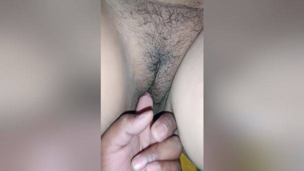 Indian Bhabhi Desi Bhabhi Having Fun - desi-porntube.com - India on poweredporn.com