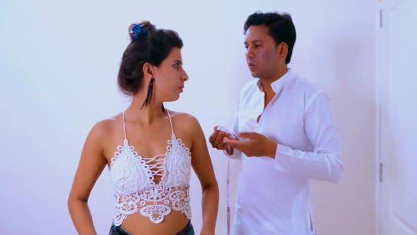 A Slim Girl Fucked Hard By The Tailor While Taking Her Body Measurement - desi-porntube.com - India on poweredporn.com