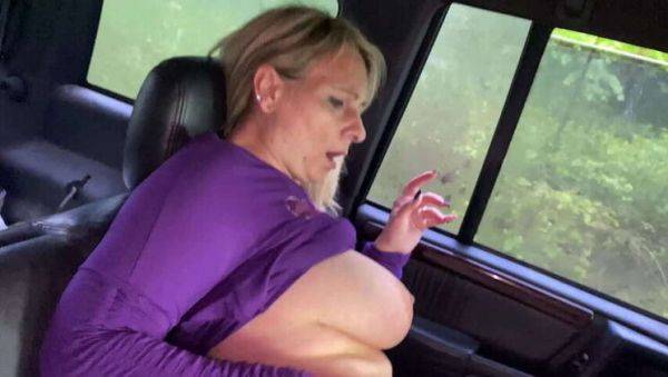 I adore my husband's big cock pounding my ass in the car - veryfreeporn.com on poweredporn.com