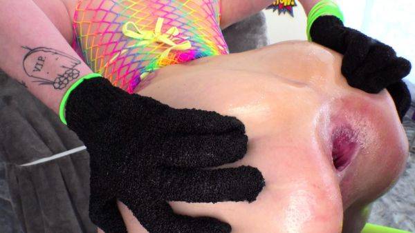 TRUE ANAL Gia Paige puts the G in gorgeous - drtuber.com on poweredporn.com