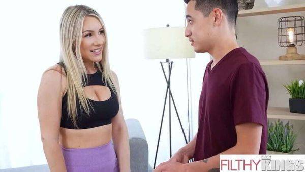 Stepmom's Anal Craving - porntry.com on poweredporn.com