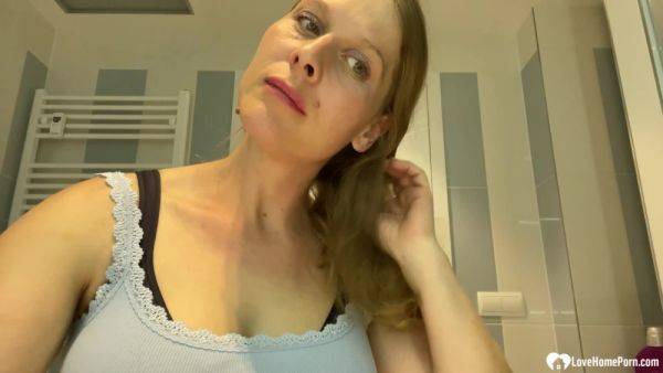 Mom next door showing off her tits - sunporno.com on poweredporn.com
