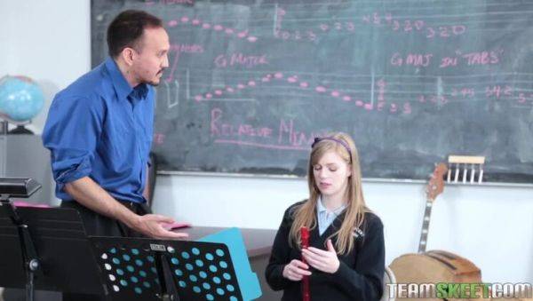 Dolly Leigh: Skin Flute Masterclass - porntry.com on poweredporn.com