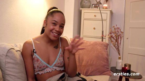 Party Mouse Flora F Puts Her Finger In Her Butt While Masturbating - upornia.com on poweredporn.com