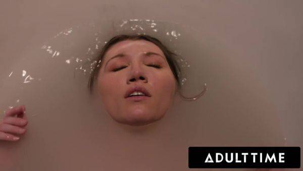 Maya Woulfe Realizes Her Bdsm Femdom Dreams - videomanysex.com on poweredporn.com